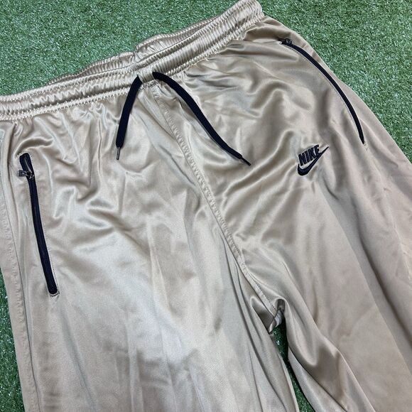 Nike Sweatpants Men’s Size XL Totality Versatile Trousers Jogger Stretch Gold - Picture 3 of 7